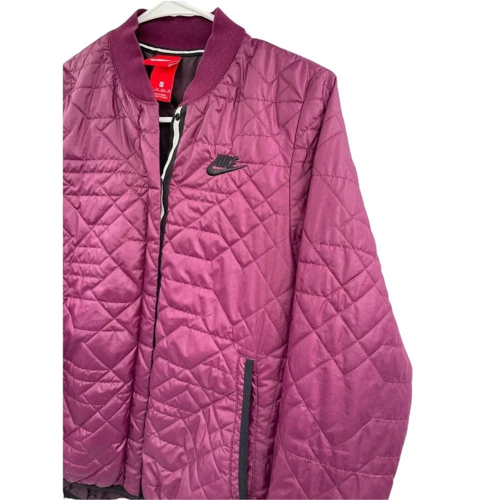 NIKE Women's Bomber Jacket Size XS PrimaLoft Quilted Snap Button 854747-609 Wine - Picture 4 of 11